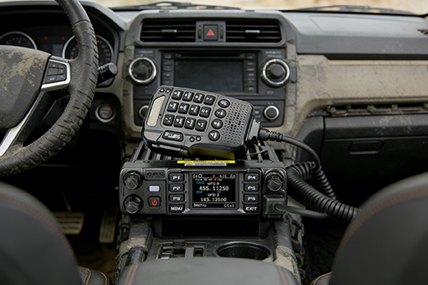 AT-D578UV Pro产品主图2.jpg